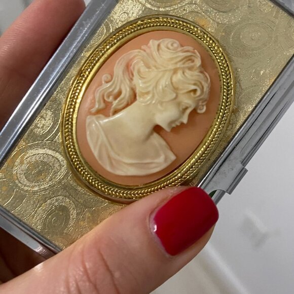 Victorian Retro Style Business Card Holder - Picture 4 of 4